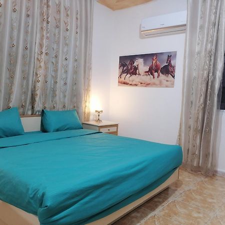 Yaso Roof & Apartments Амман Экстерьер фото