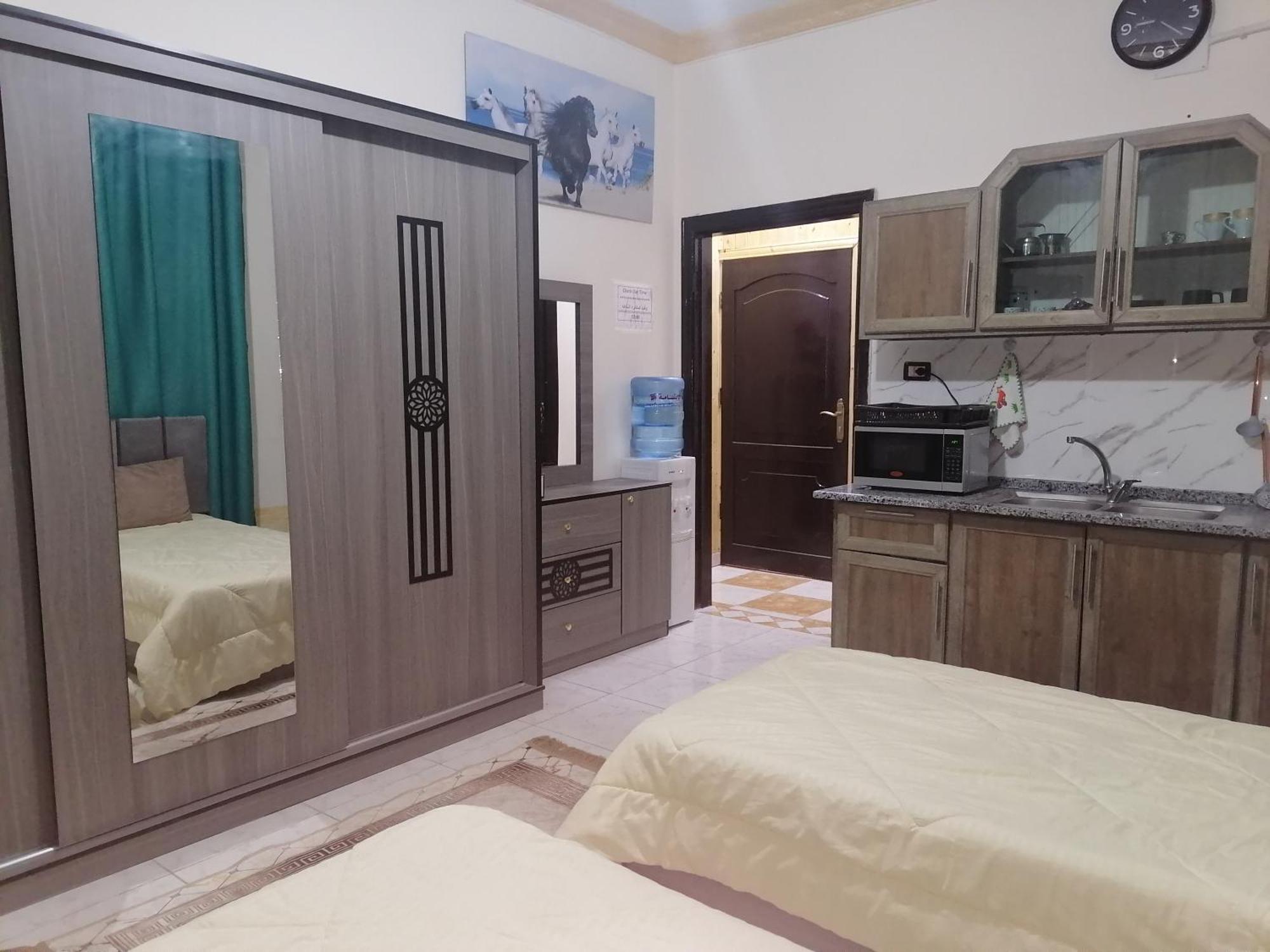 Yaso Roof & Apartments Амман Экстерьер фото