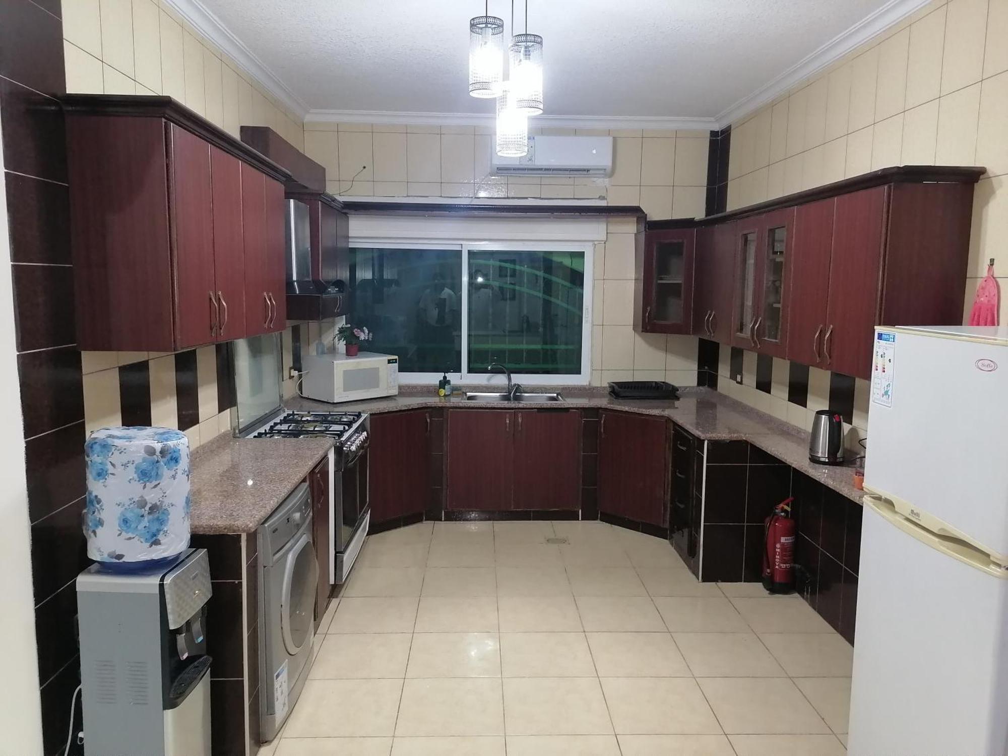 Yaso Roof & Apartments Амман Экстерьер фото